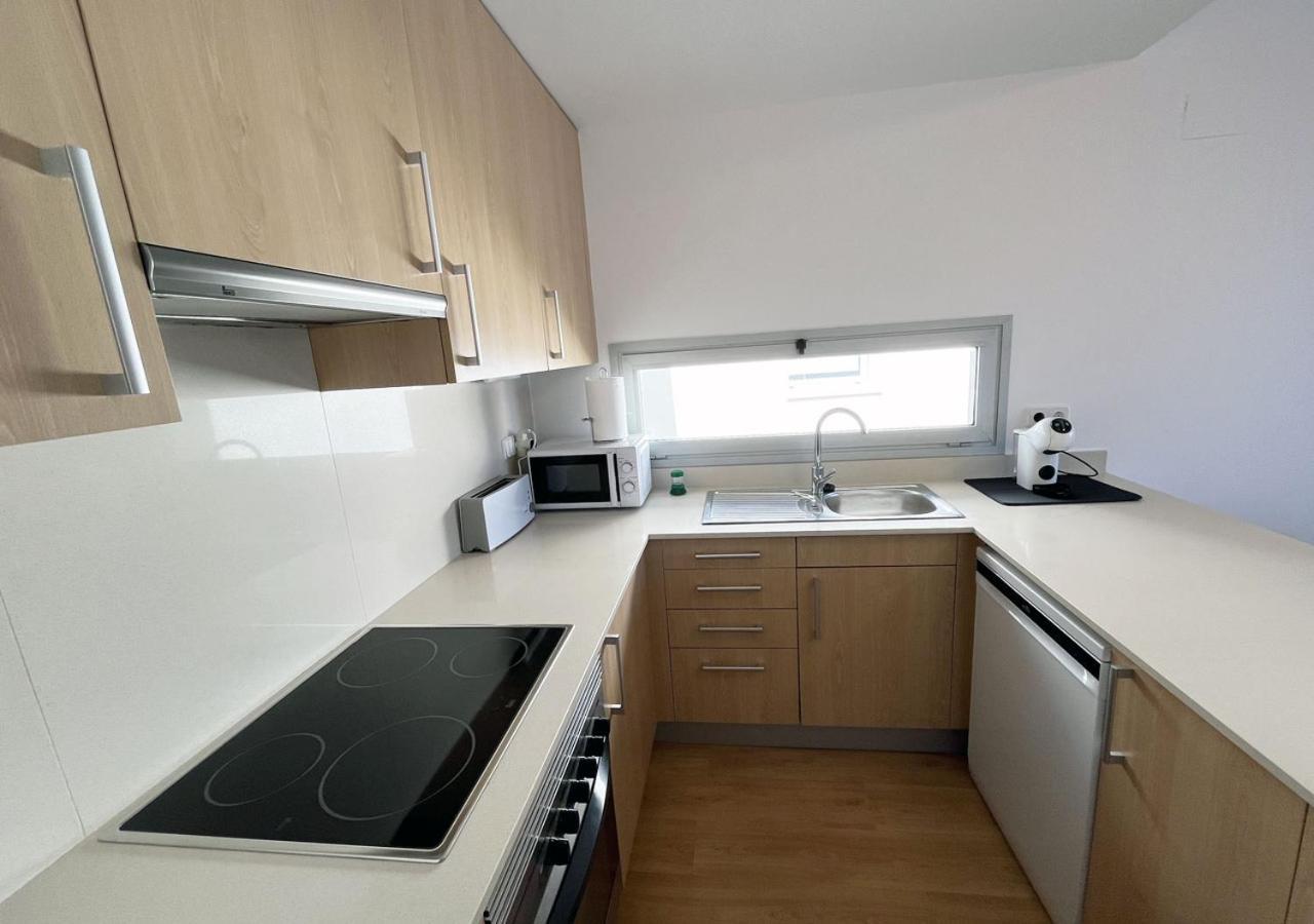 2-Bedroom Brand New Apartment Steps From The Beach Llançà Extérieur photo