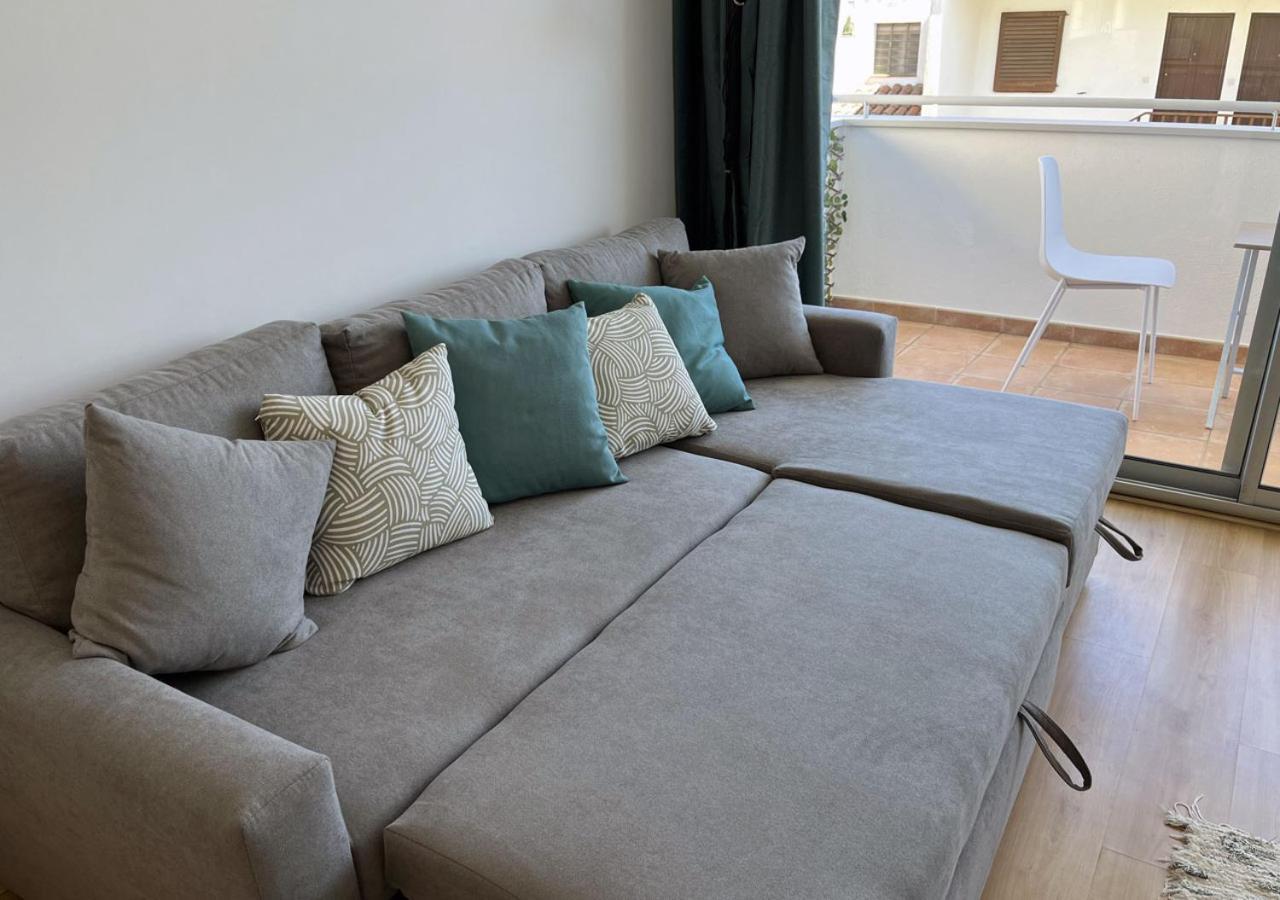 2-Bedroom Brand New Apartment Steps From The Beach Llançà Extérieur photo